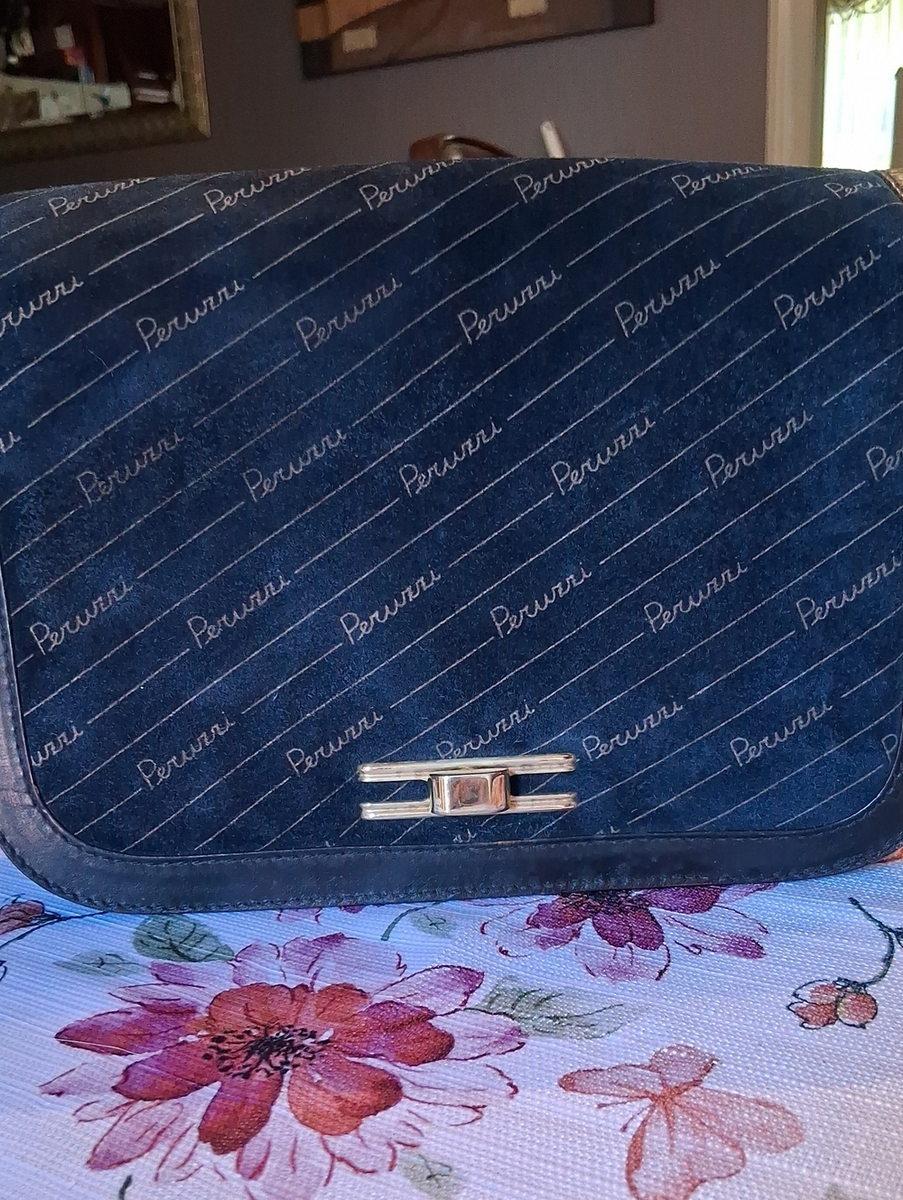 Vintage Peruzzi Firenze Shoulder Bag
